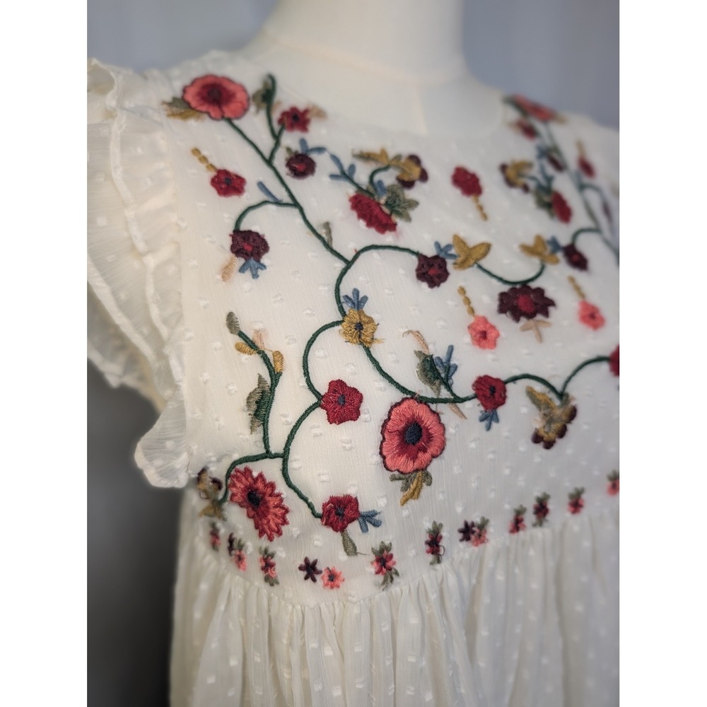 Zara Trafaluc Embroidered Floral Swiss Dot Babydoll Top Cream XS
